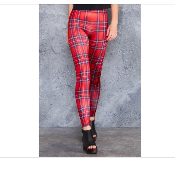 Blackmilk Pants - Blackmilk red tartan leggings, L